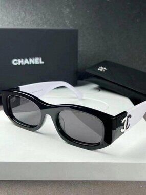 CHANEL Black and White 5525 Sunglasses